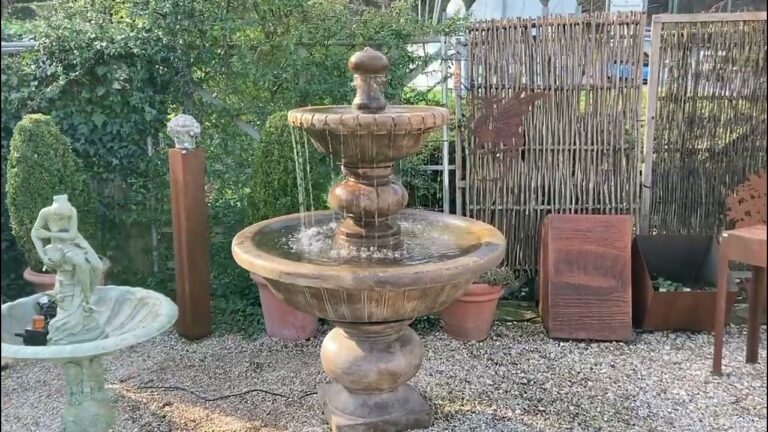 Harmonische Gestaltung mit mediterranen Gartenbrunnen